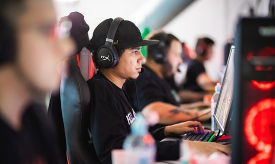 美国向中东增派海军陆战队与军舰或将加剧地区冲突